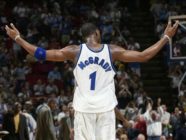 基耶萨：马尔蒂尼是意大利历史最佳；弗林蓬是最快的队友（基耶萨：意大利史上最佳当属马尔蒂尼，弗林蓬速度队内第一）