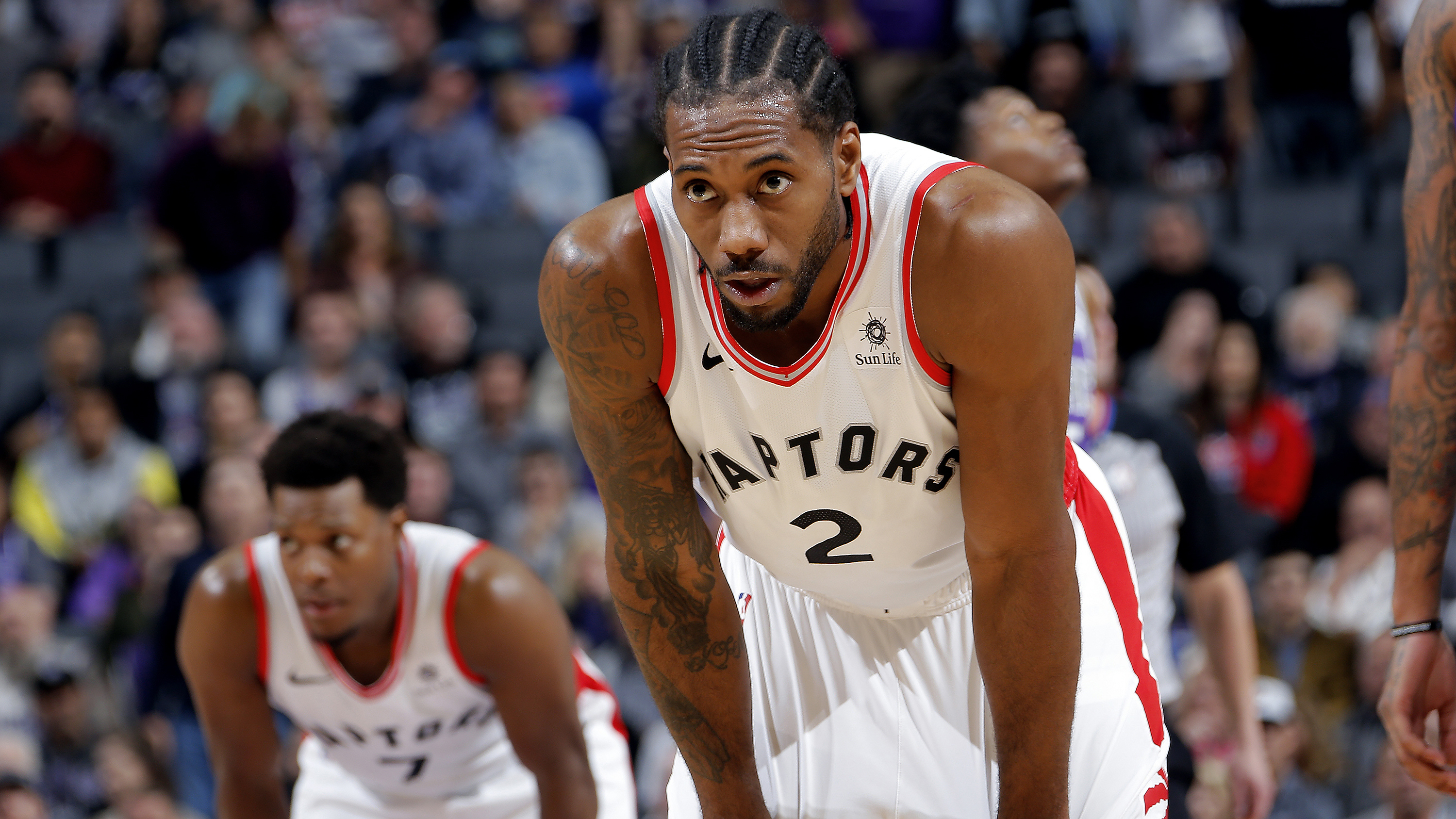 英超第14轮综述：利物浦平局+切尔西爆冷，阿森纳5分领先稳居榜首（英超第14轮：利物浦战平、切尔西爆冷失利，阿森纳以5分优势领跑）