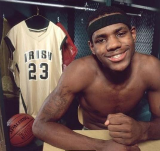 克氏之子的重生之路：从天才少年到隐形人再到巴萨青训新星（克氏之子的逆袭轨迹：从天才少年到默默无闻，再到巴萨青训新星）