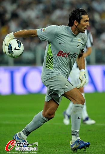 神户主帅：我们知道申花球员的水平，开始阶段我们一度被压制（神户主帅：深知申花实力，开局一度处于被动）